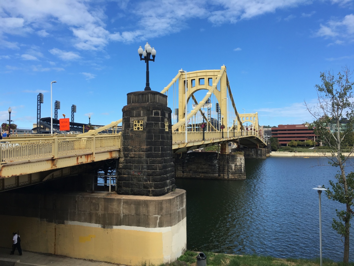 how to be a tourist in pittsburgh